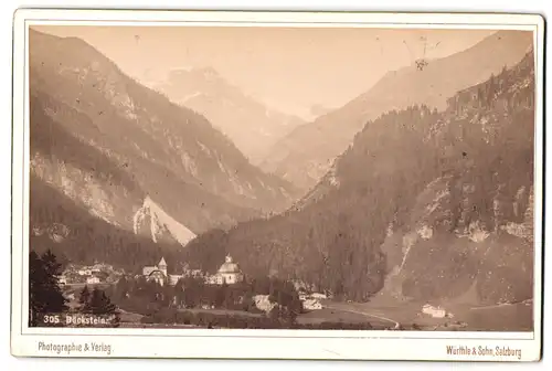 Fotografie Würthle & Sohn, Salzburg, Ansicht Böckstein, Blick auf den Ort mit den Alpen