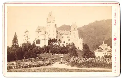 Fotografie Fr. Unterberger, Innsbruck, Ansicht Bruck an der Grossglocknerstrasse, Partie mit Blick zum Schloss Fischhorn