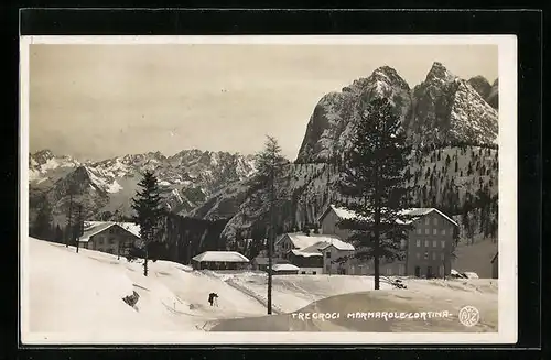 AK Cortina, Ortsansicht mit verschneiter Landschaft