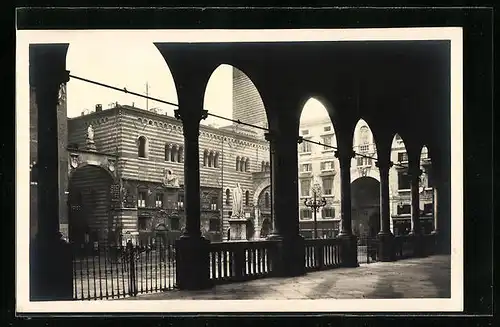 AK Verona, Piazza Dante