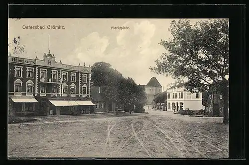 AK Grömitz, Marktplatz mit Hotel Hameister`s