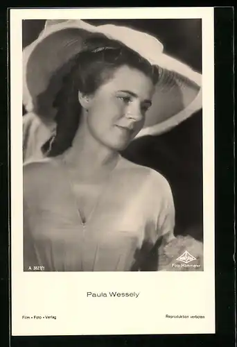AK Schauspielerin Paula Wessely mit Hut