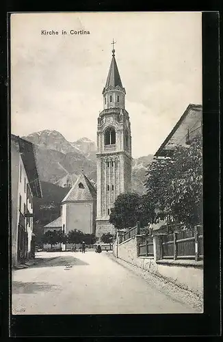 AK Cortina, Kirche mit Strassenpartie