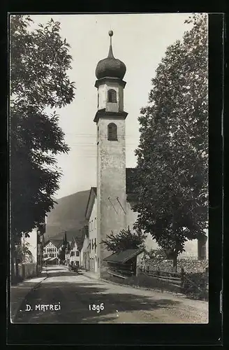 AK Deutsch Matrei, Strassenpartie mit Kirche