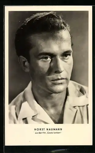 AK Schauspieler Horst Naumann mit ernstem Gesicht