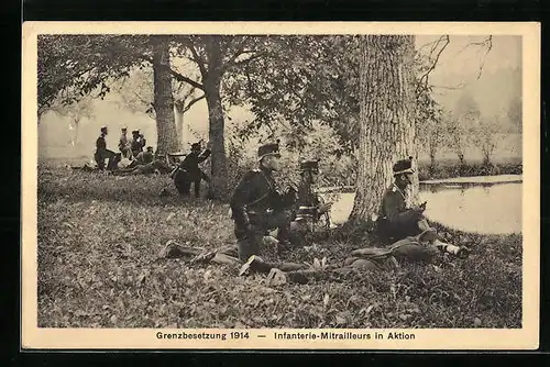 AK Infanterie-Mitrailleurs in Aktion, Schweizer Soldaten in Uniform, Grenzbesetzung 1914