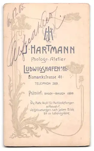 Fotografie J. Hartmann, Ludwigshafen a. Rhein, Bismarckstr. 41, Portrait stattlicher junger Mann mit Vollbart