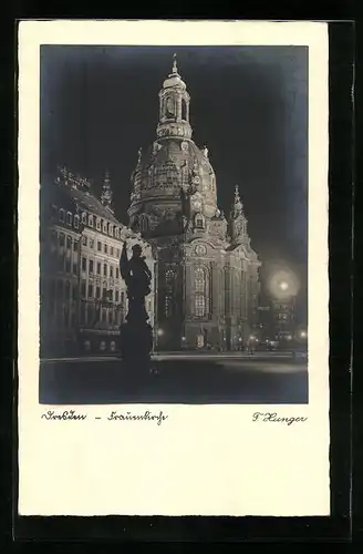 AK Dresden, Frauenkirche bei Beleuchtung