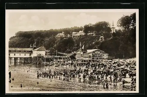 AK Sellin / Ostseebad, Strand mit Badegästen