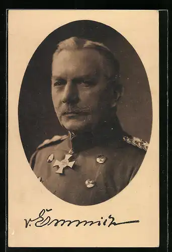 AK Heerführer v. Emmrich in Uniform mit Orden