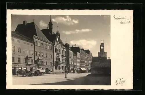 AK Braunau a. I., Stadtplatz mit Geschäften