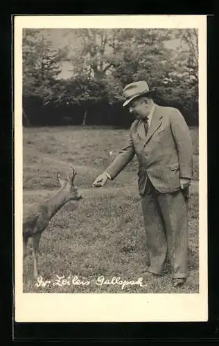 AK Gallspach, Dr. Zeileis mit einem Rehbock
