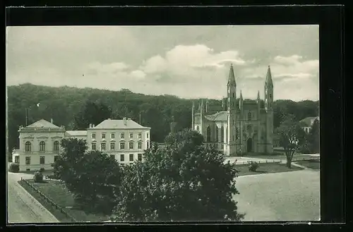 AK Neustrelitz, Schlosskirche und Marienpalais