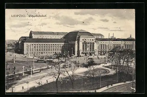 AK Leipzig, Strassenbahnen am Hauptbahnhof