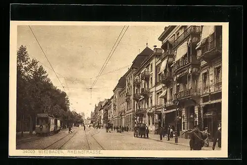 AK Wiesbaden, Strassenbahn in der Rheinstrasse