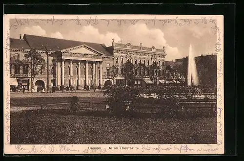 AK Dessau, Altes Theater mit Fontäne