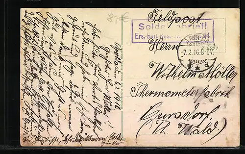 AK Apolda, Marktplatz mit Litfasssäule und Rathaus