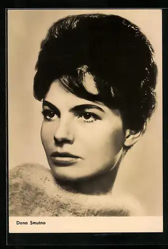 AK Schauspielerin Dana Smutna