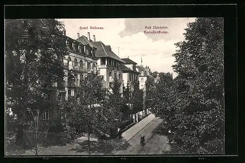 AK Bad Nauheim, Terrassenstrasse mit Hotel Bellevue aus der Vogelschau