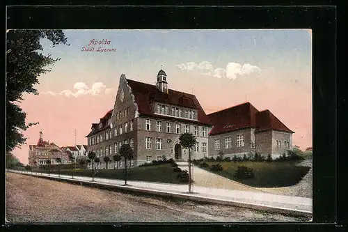 AK Apolda /Th., Städtisches Lyzeum mit Eingang und Strasse