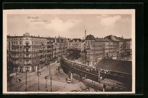 AK Berlin, Schlesisches Tor, U-Bahn bei der Einfahrt in den Bahnhof aus der Vogelschau