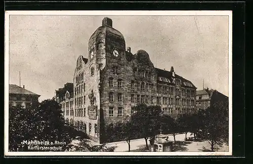 AK Mannheim a. Rhein, Strassenpartie an der Kurfürstenschule