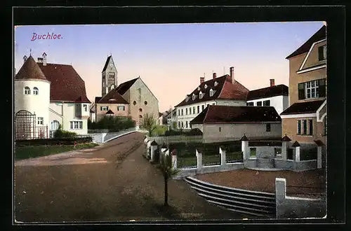 AK Buchloe, Strassenpartie mit Kirche