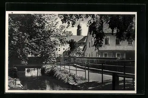 AK Eisfeld /Thür., Am Wehr, Kirchturm