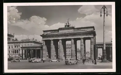 AK Berlin, Brandenburger Tor von Westen