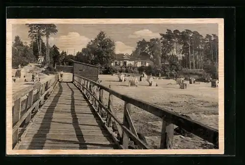 AK Lubmin, Strand mit Landungsbrücke