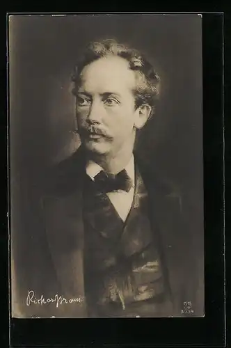 Künstler-AK Portrait des Komponisten Richard Strauss mit Fliege