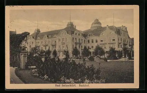 AK Bad Salzschlirf, Badehof mit Parkanlage