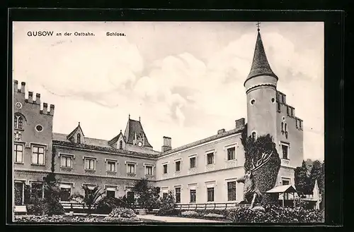 AK Gusow, Schloss mit Grünanlage