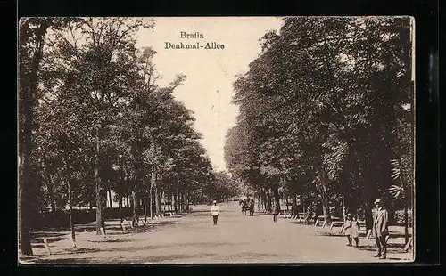 AK Braila, Strassenpartie in der Denkmal-Allee