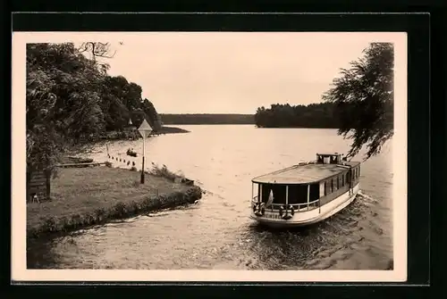 AK Zechlinerhütte, Motorboot Rheinsberg auf dem Schlaborn-See