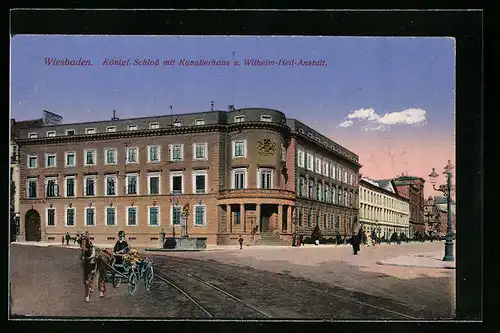 AK Wiesbaden, Königl. Schloss mit Kavalierhaus u. Wilhelm-Heil-Anstalt