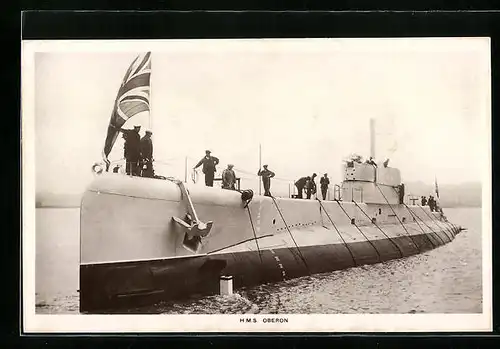 AK Britisches U-Boot HMS Oberon wird startbereit gemacht