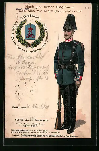 AK Berlin, Soldat in Uniform des Königin Augusta Garde-Grenadier-Regiment Nr. 4