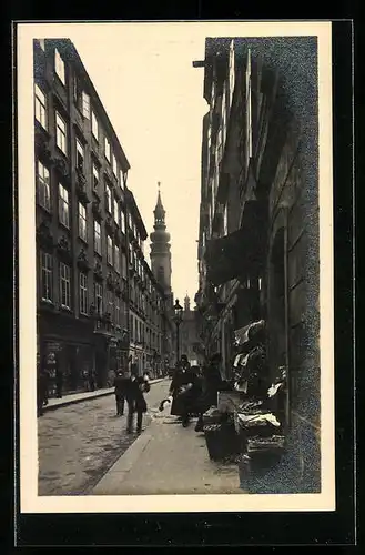 AK Wien, Sonnenfelsgasse mit Kirchturm