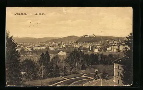 AK Laibach, Panorama der Stadt hinter Anlagen