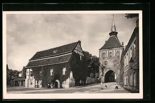 AK Stralsund, Jugendheim mit Kütertor