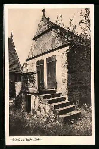AK Rinteln a. d. Weser, Altes Bauernhaus mit Treppe zum Eingang