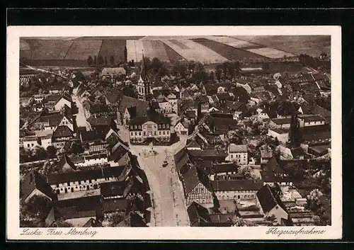 AK Lucka /Kr. Altenburg, Fliegeraufnahme des Ortes
