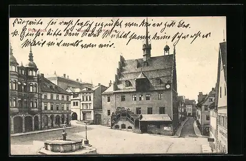 AK Pössneck, Marktplatz mit Brunnen und Rathaus