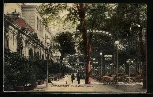 AK Düsseldorf, Spaziergänger am Tonhallengarten