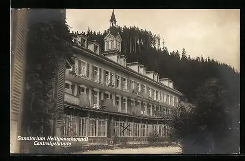 AK Heiligenschwendi, Centralgebäude des Sanatoriums
