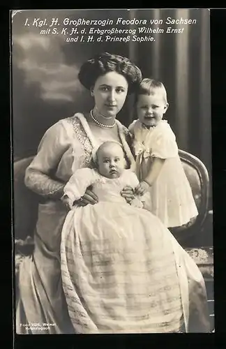 AK Grossherzogin Feodora von Sachsen-Weimar-Eisenach mit Wilhelm Ernst und Sophie