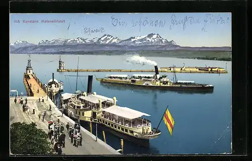 AK Konstanz, Hafeneinfahrt mit Dampfern