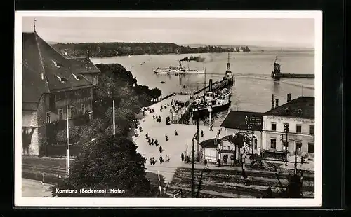 AK Konstanz /Bodensee, Hafen von den Bahnanlagen aus