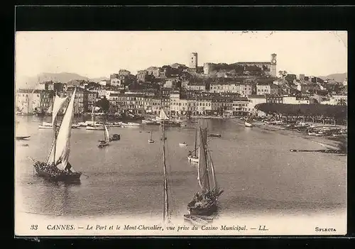 AK Cannes, Le Port et le Mont-Chevalier, vue prise du Casino Municipal